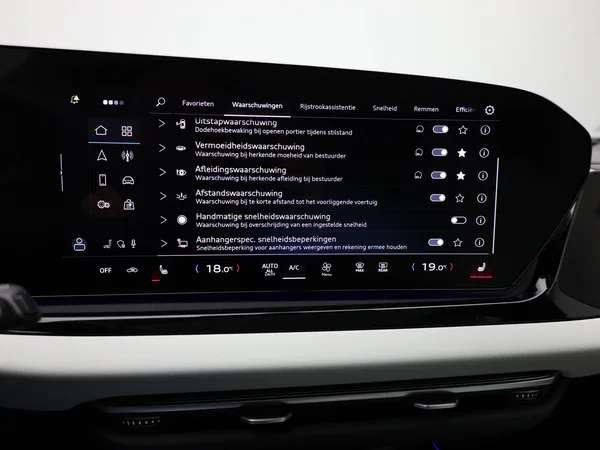 AUDI A6 Avant (2025) — foto 32 van 35