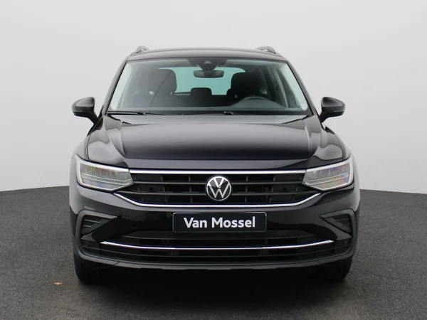 Volkswagen Tiguan (2024) — foto 23 van 43