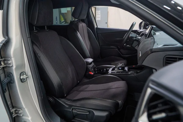 DS DS 3 Crossback E-Tense (2022) — foto 7 van 40