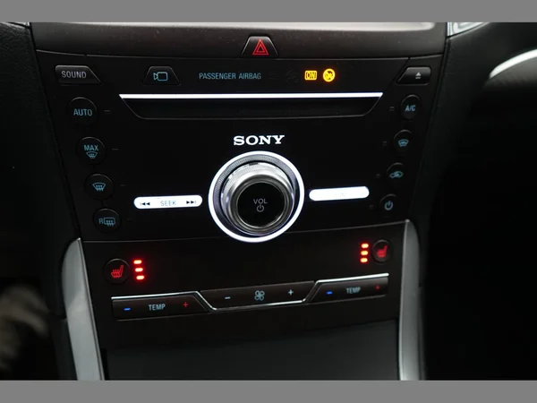 FORD S-Max Dsl (2020) — foto 16 van 28
