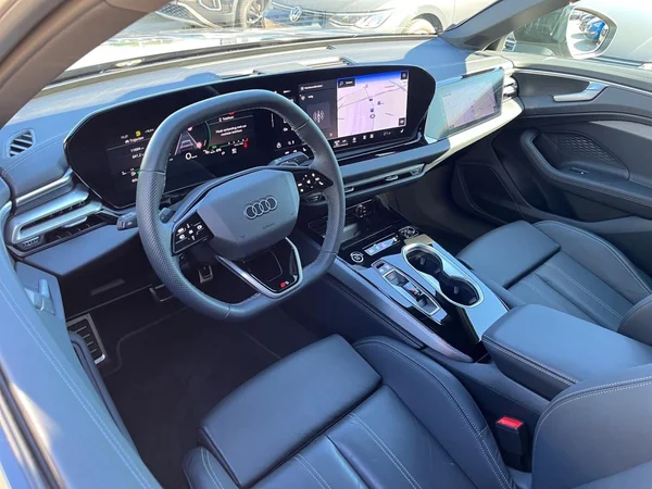AUDI A6 e-hybrid (PHEV) (2025) — foto 21 van 22