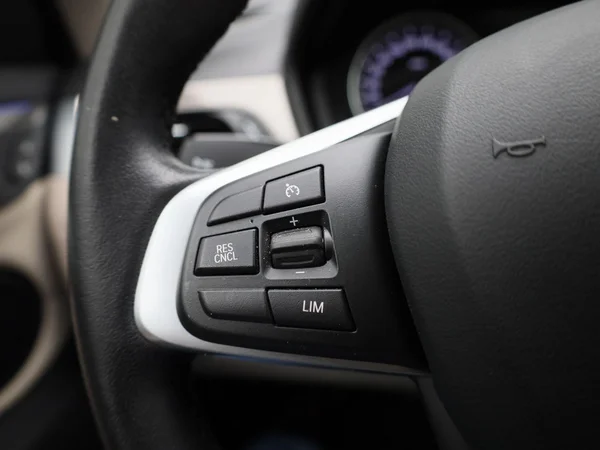 BMW X1 (2021) — foto 11 van 47