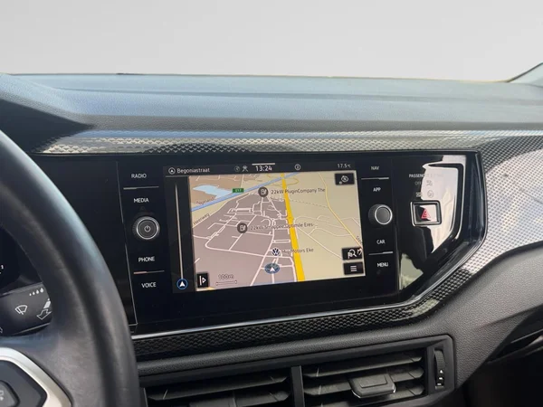 VOLKSWAGEN Taigo (2024) — foto 5 van 20