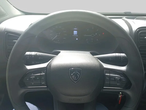 Peugeot Boxer (2025) — foto 22 van 22