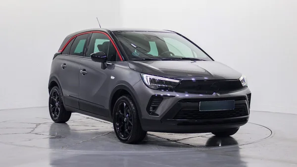 Opel Crossland (2022) — foto 67 van 97
