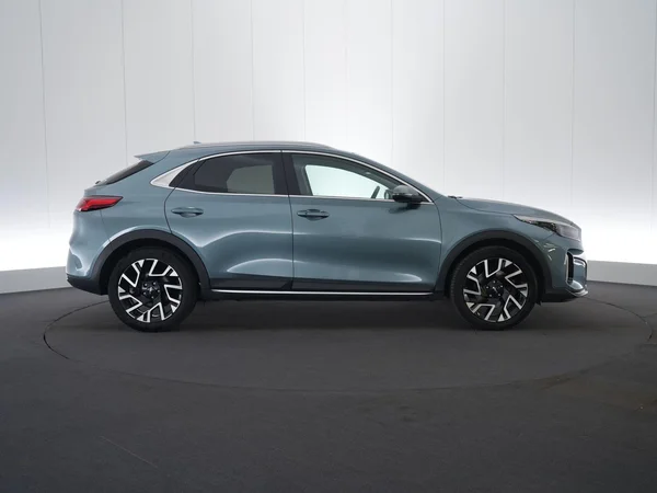 Kia XCeed (2024) — foto 25 van 28