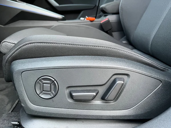 AUDI A3 Sportback PHEV (2025) — foto 15 van 24