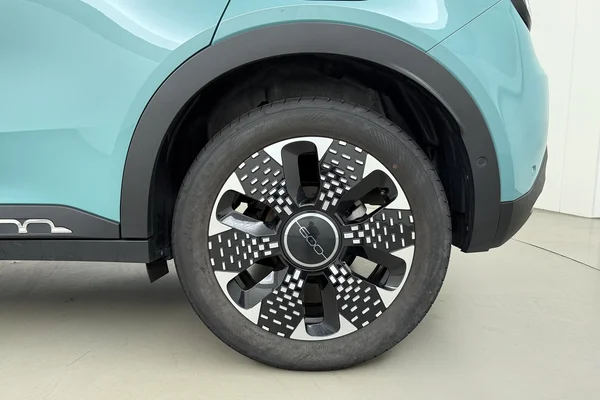Fiat 600 (2025) — foto 16 van 19