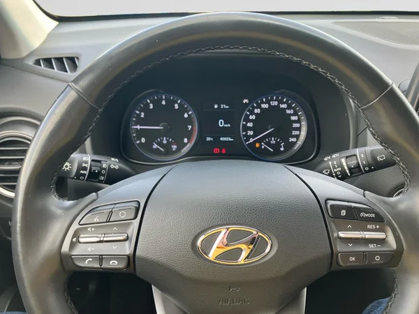 HYUNDAI Kona (2019) — foto 6 van 24