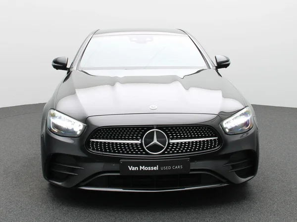 Mercedes-Benz E-Klasse (2022) — foto 23 van 33
