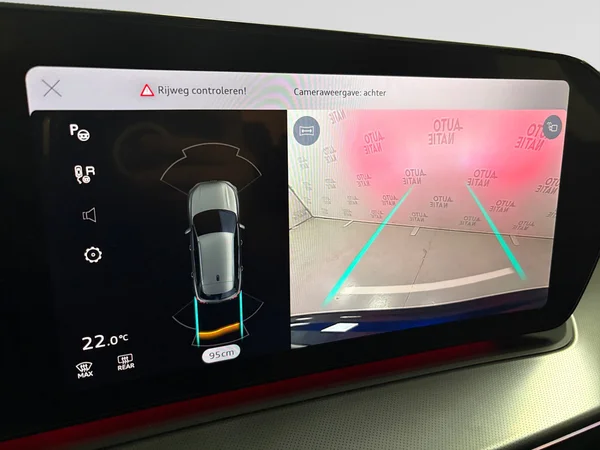 AUDI Q3 SUV (2025) — foto 4 van 15
