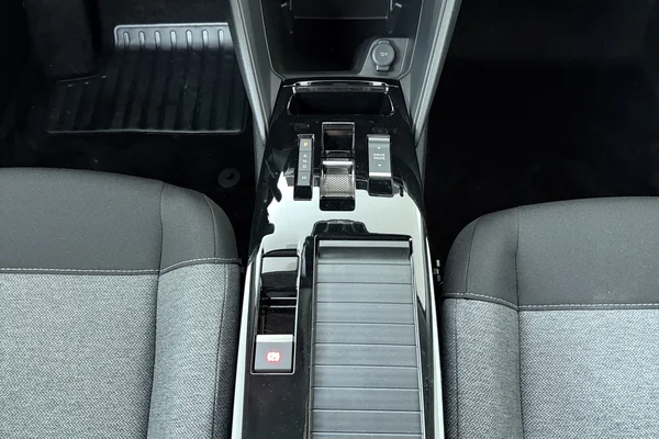 Citroen C4 X (2025) — foto 4 van 16