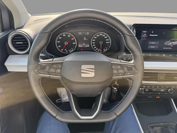 SEAT Arona (2022) — foto 2 van 16