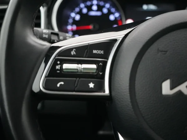 Kia XCeed (2024) — foto 11 van 28