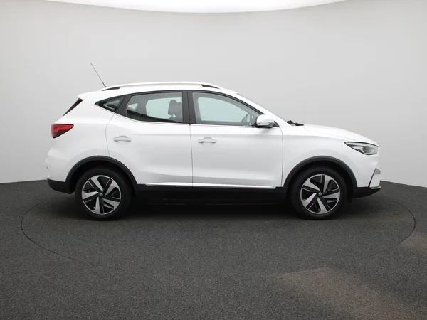 MG ZS EV (2023) — foto 40 van 43