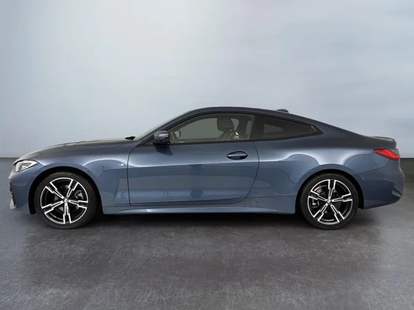 BMW 4 Coupé (G22) (2021) — foto 13 van 17