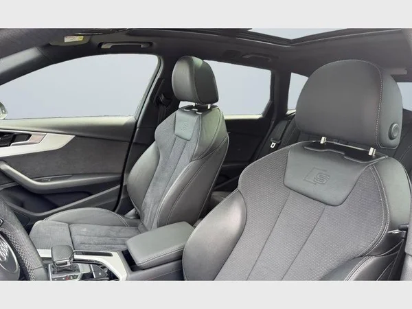 Audi A4 Avant (2024) — foto 2 van 31