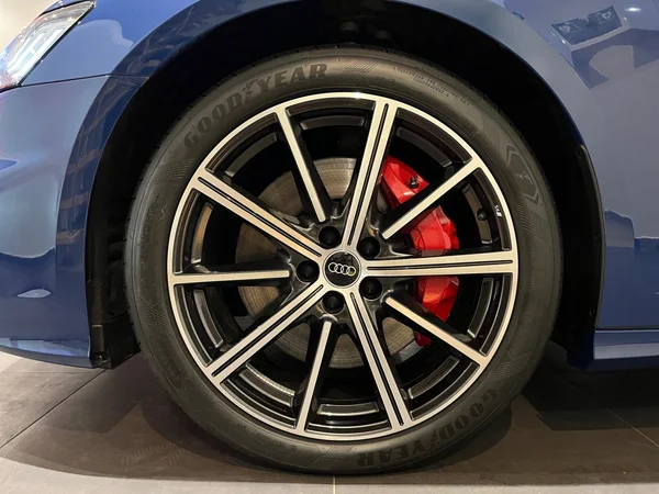 AUDI A6 Avant (2025) — foto 15 van 24