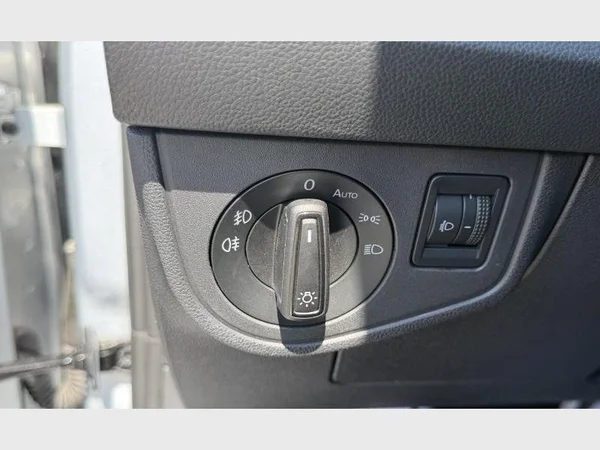 Volkswagen Taigo (2025) — foto 10 van 21