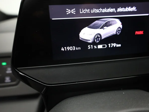 VOLKSWAGEN ID.3 (2024) — foto 9 van 17