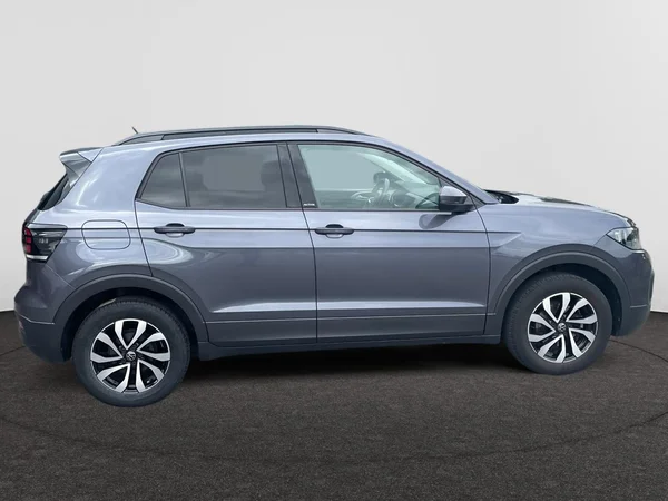 VOLKSWAGEN T-Cross (2022) — foto 19 van 21
