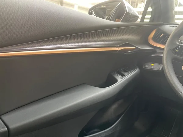 CUPRA Tavascan (2026) — foto 7 van 24