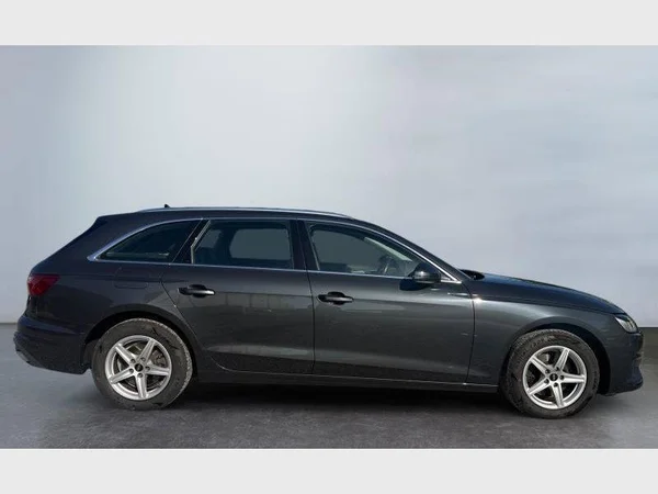Audi A4 Avant (2021) — foto 26 van 29