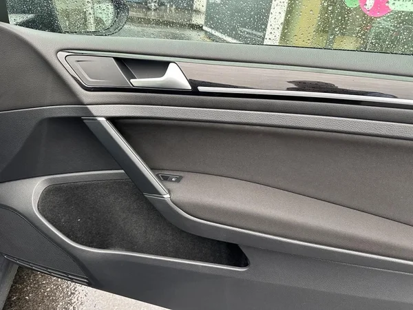 VOLKSWAGEN Golf VII (2018) — foto 23 van 24