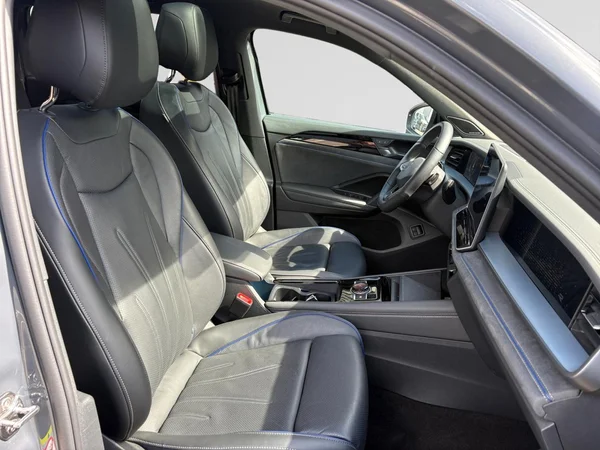 VOLKSWAGEN Tayron eHybrid (PHEV) (2025) — foto 7 van 13