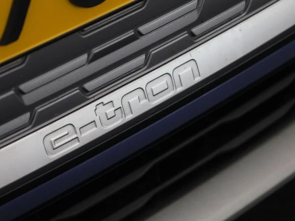 Audi Q4 e-tron (2022) — foto 28 van 45