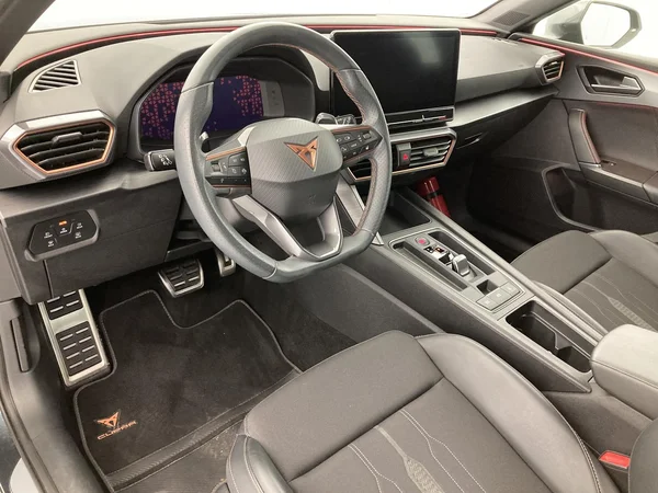 CUPRA Leon e-Hybrid (PHEV) (2023) — foto 7 van 37