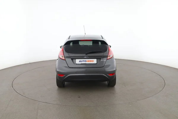 Ford Fiesta (2017) — foto 11 van 16