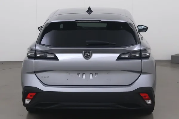 Peugeot 308 SW (2022) — foto 14 van 19