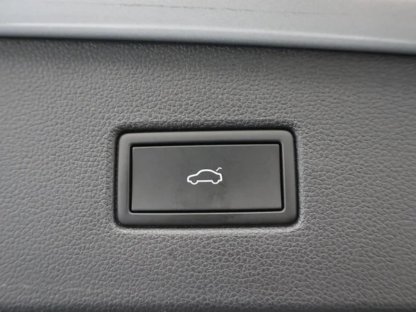 VOLKSWAGEN Tiguan eHybrid (PHEV) (2023) — foto 24 van 33
