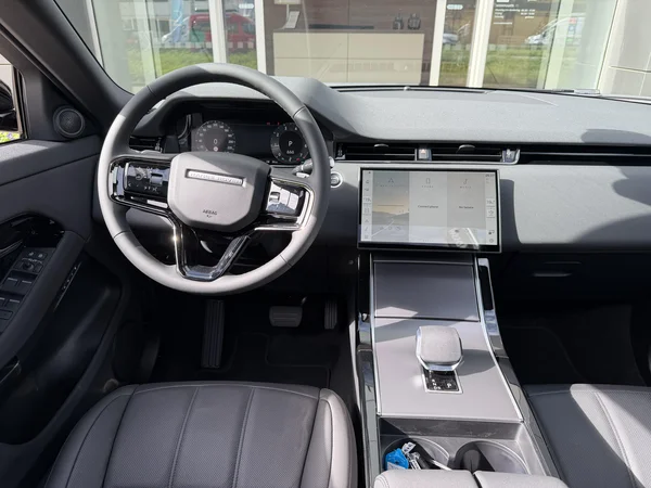 Land Rover Range Rover Evoque (2026) — foto 2 van 28