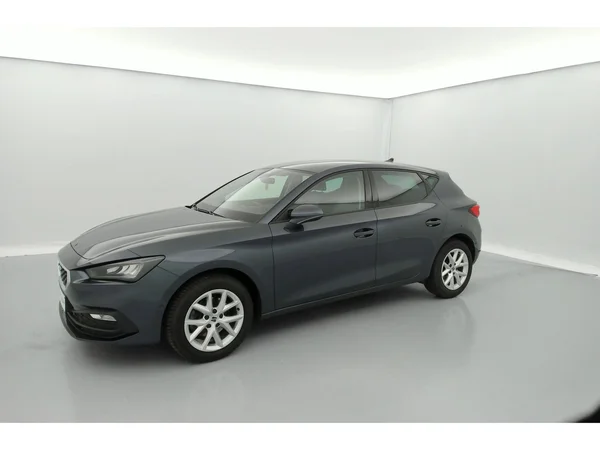 SEAT Leon (2022) — foto 35 van 36