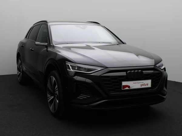 AUDI Q8 e-tron (2024) — foto 12 van 32
