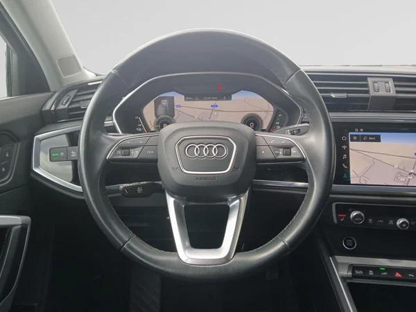 AUDI Q3 Sportback PHEV (2023) — foto 9 van 21