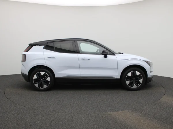 Volvo EX30 (2024) — foto 46 van 48