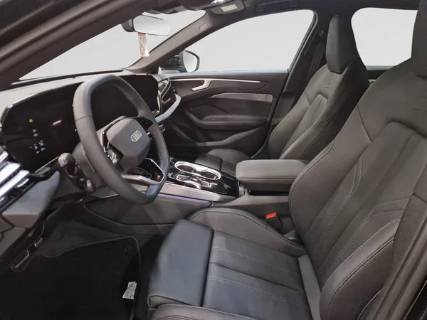 AUDI A6 e-hybrid (PHEV) (2025) — foto 16 van 16