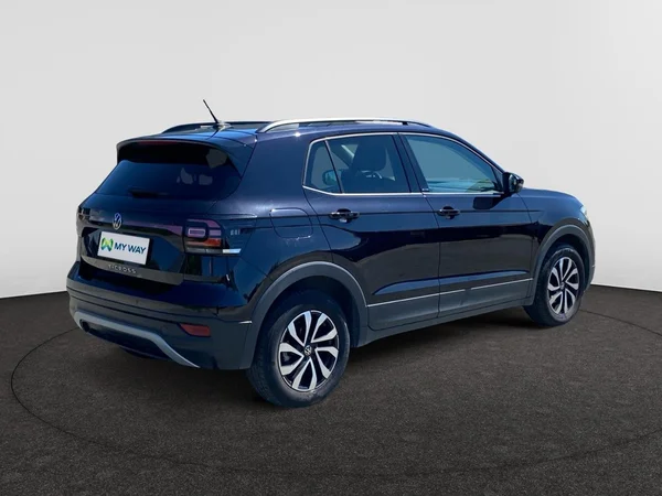 VOLKSWAGEN T-Cross (2022) — foto 2 van 8