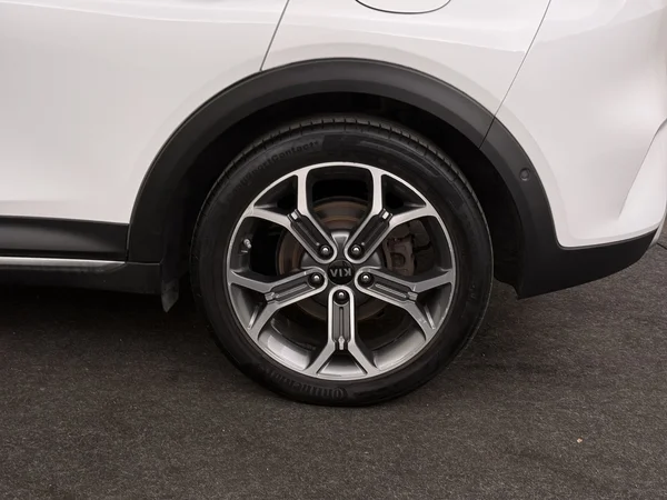 KIA XCeed (2021) — foto 7 van 33