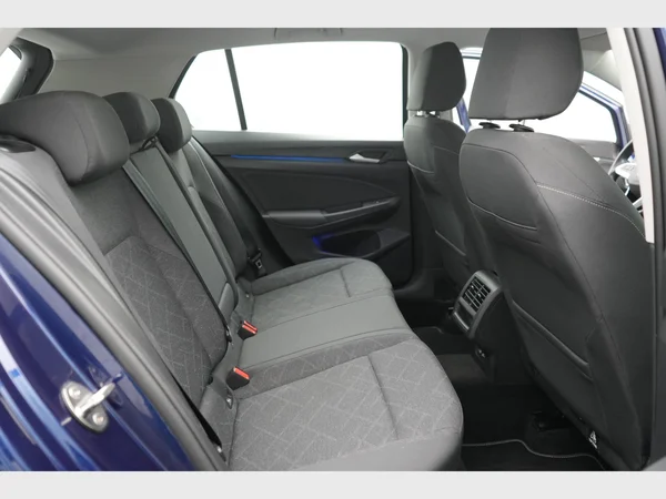 VOLKSWAGEN Golf VIII (2023) — foto 20 van 30