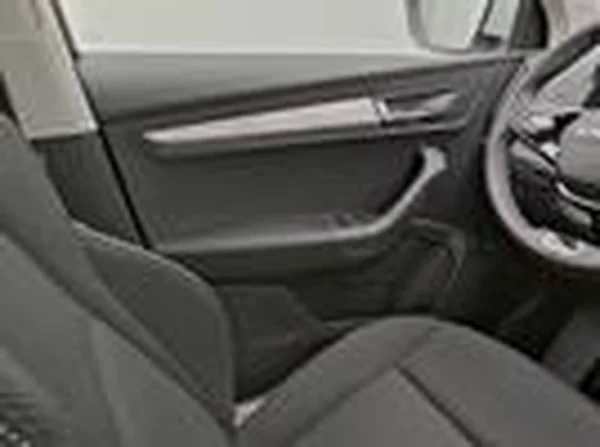 SKODA Karoq (2026) — foto 13 van 18