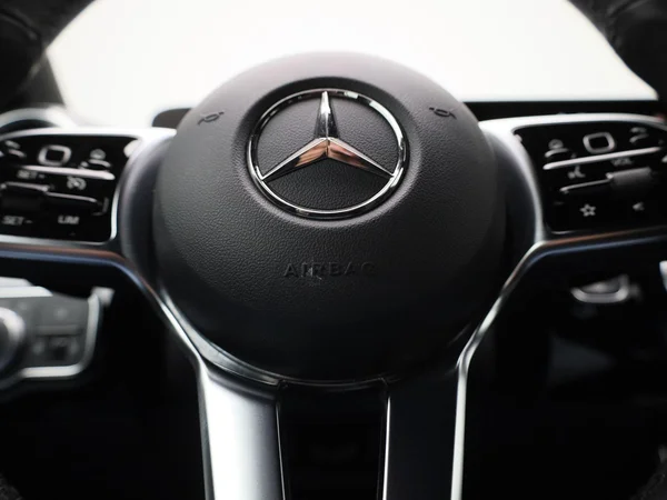 Mercedes-Benz CLA (2022) — foto 17 van 40