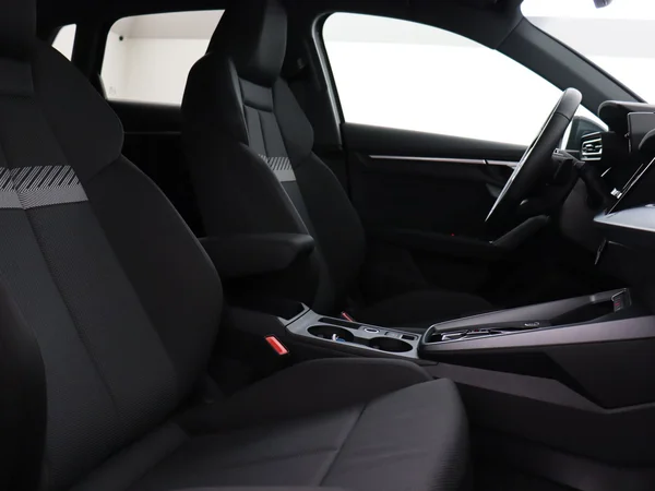 AUDI A3 Sportback (2025) — foto 18 van 18