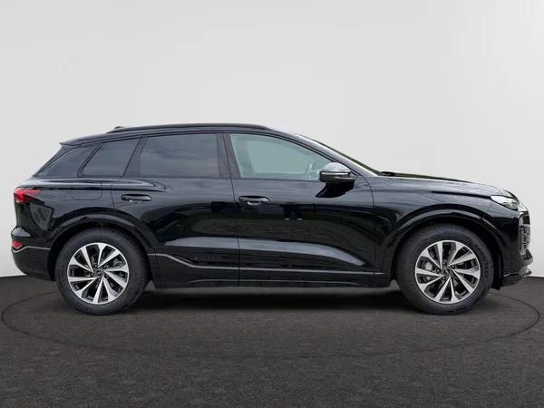 AUDI Q6 e-tron (2025) — foto 22 van 24