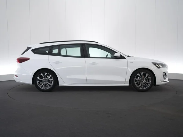 Ford Focus (2024) — foto 21 van 24
