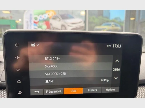 Dacia Sandero (2024) — foto 7 van 29