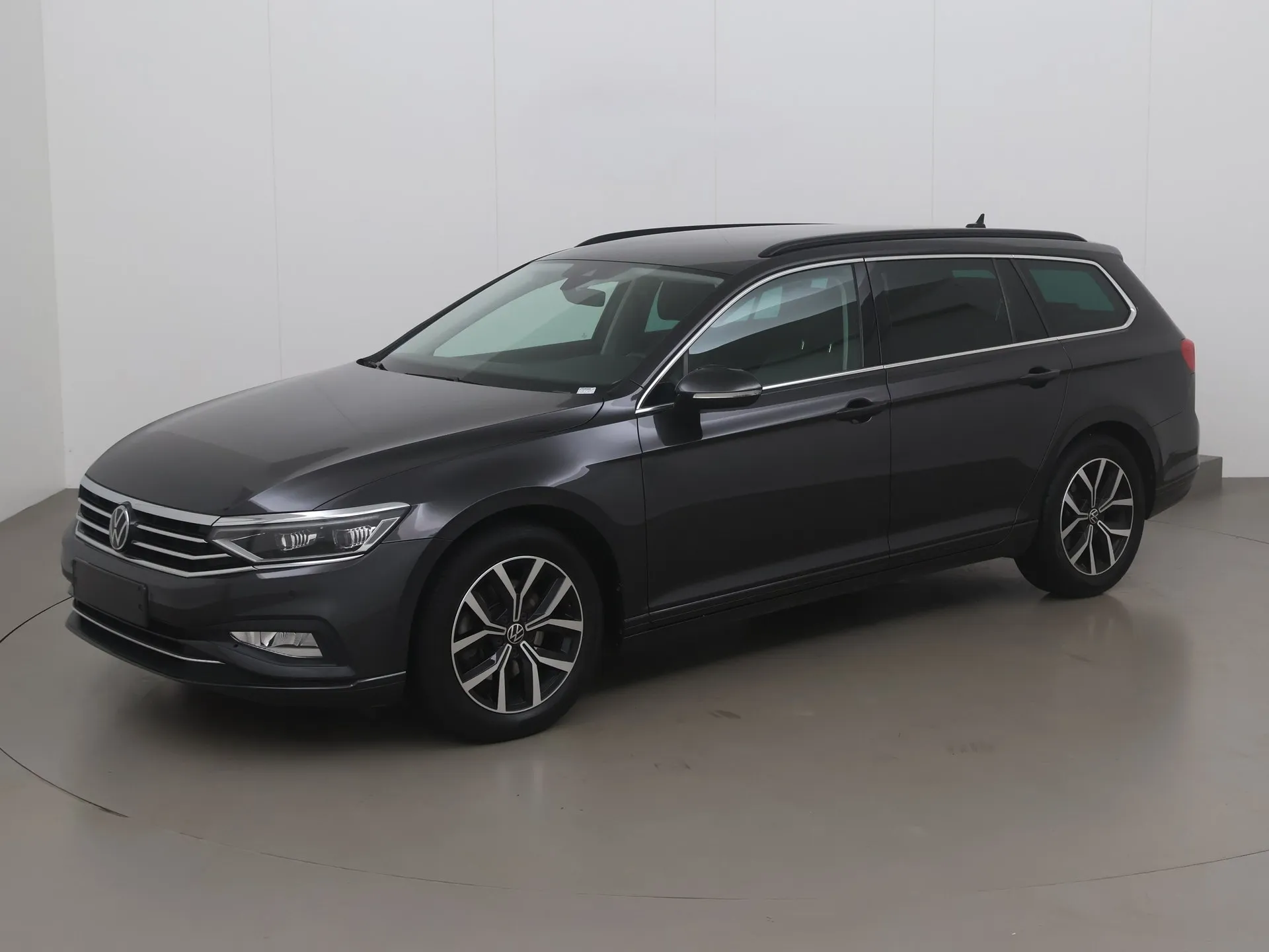 volkswagen passat sw 1121_302022_2023